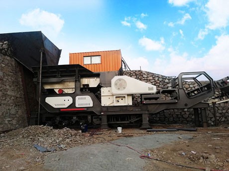 時產(chǎn)200噸的青石移動式破碎站大概要多少錢？（現(xiàn)貨等你來選）