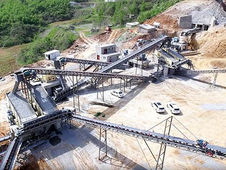 哪個(gè)廠家的碎石場生產(chǎn)線性價(jià)比高，價(jià)格是多少（含真實(shí)現(xiàn)場視頻）