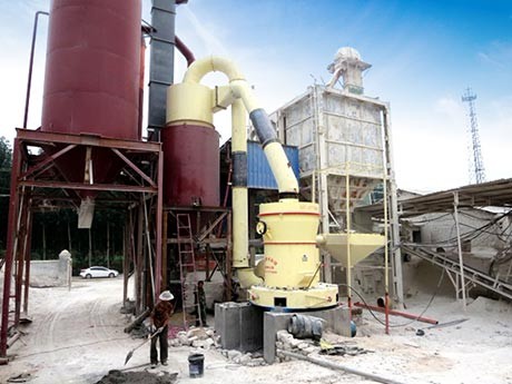 高嶺土微粉磨，出料80-800目，多種款型、品質(zhì)精選