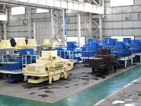 時(shí)產(chǎn)50噸片麻巖制砂機(jī)多少錢一臺？