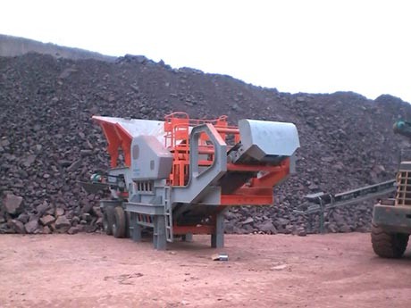 建筑垃圾粉碎機(jī)——專(zhuān)為樓房拆遷混凝土垃圾堆積而生