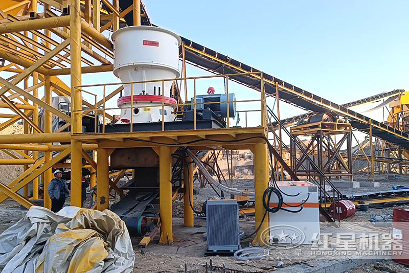 玄武巖破碎生產(chǎn)線安裝現(xiàn)場