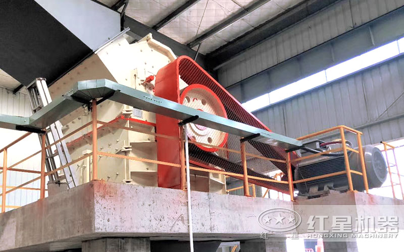 山東客戶制砂現(xiàn)場：細碎制砂機作為制砂設備