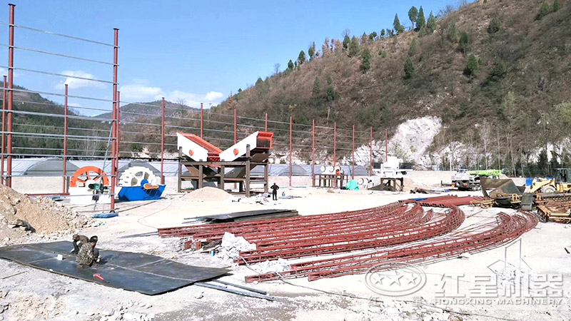 小型制砂設(shè)備安裝現(xiàn)場
