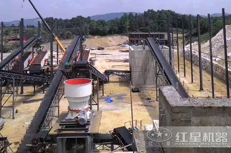 時產(chǎn)50噸鋼渣圓錐破最大進(jìn)料和最小出料粒度分別是多少