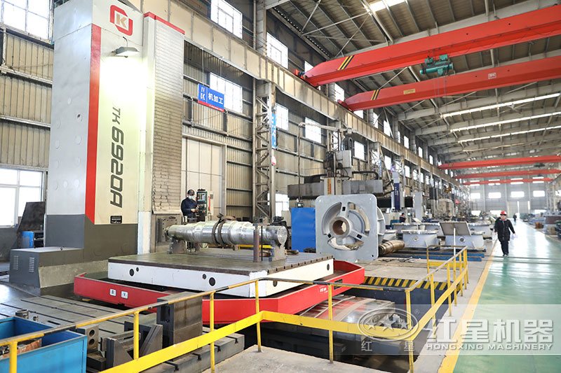 紅星機器碎石機廠家車間實拍