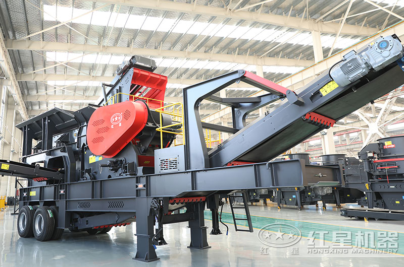 移動(dòng)石頭破碎機(jī)設(shè)備價(jià)格多少？一年利潤(rùn)多少？