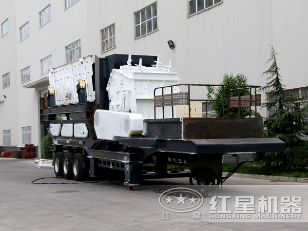 時產(chǎn)300噸青石移動式石子打石機(jī)