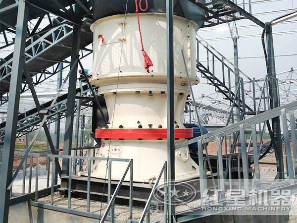 石料生產(chǎn)線圓錐破碎一角