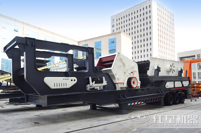 輪胎移動(dòng)破碎機(jī)，搭載反擊破