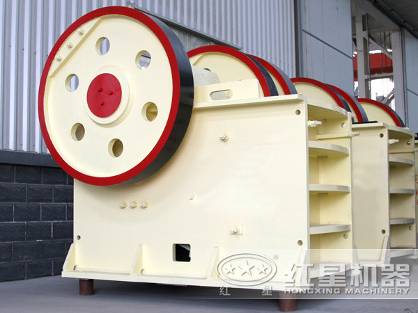 PE顎式破碎機(jī)車間高清實拍