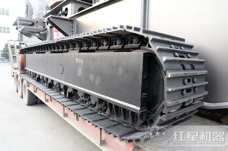 履帶驅(qū)動(dòng)行走