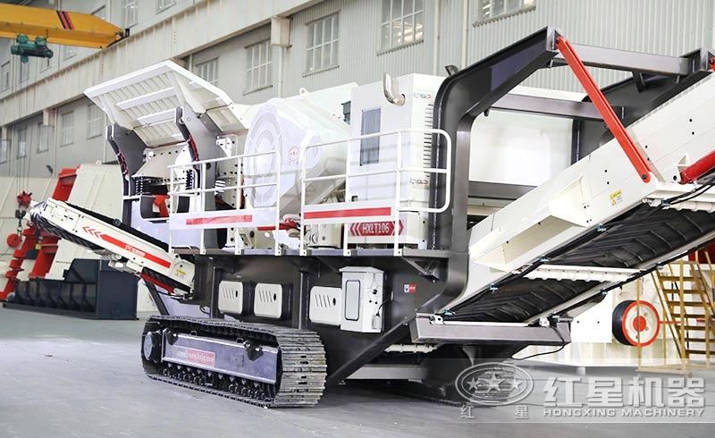 履帶式移動(dòng)破碎機(jī)