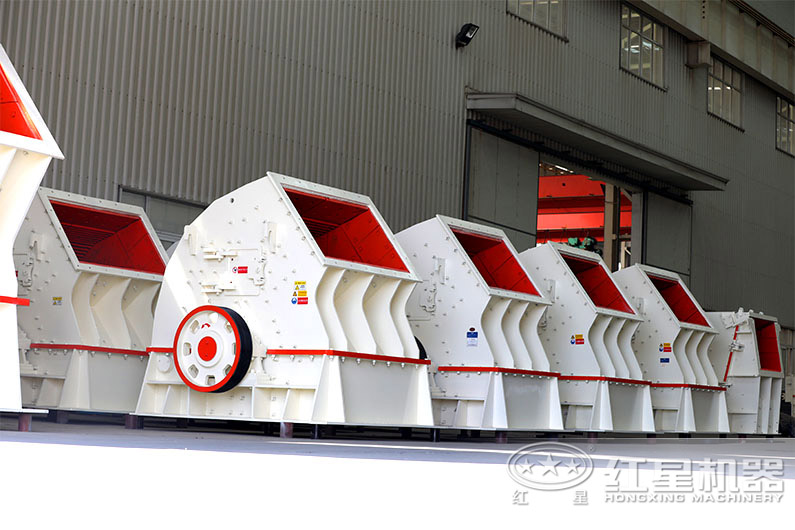 錘式破碎機(jī)車間