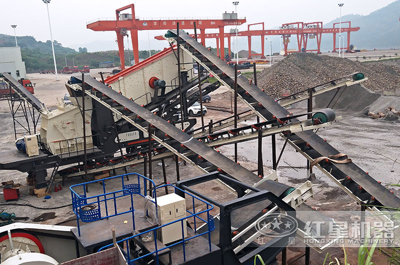 環(huán)保型移動(dòng)制砂生產(chǎn)現(xiàn)場(chǎng)實(shí)拍