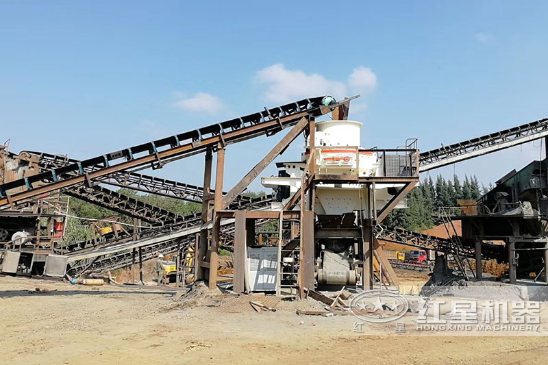 制砂生產(chǎn)現(xiàn)場實(shí)景