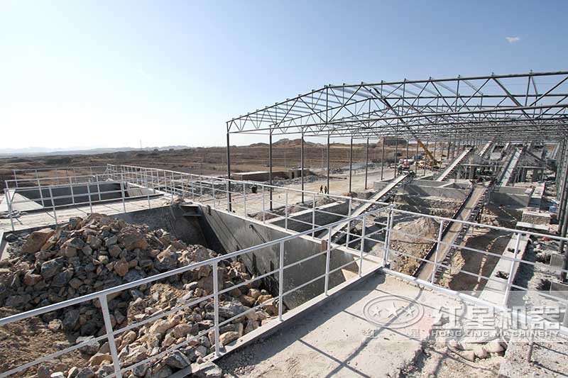 大型碎石制沙現(xiàn)場