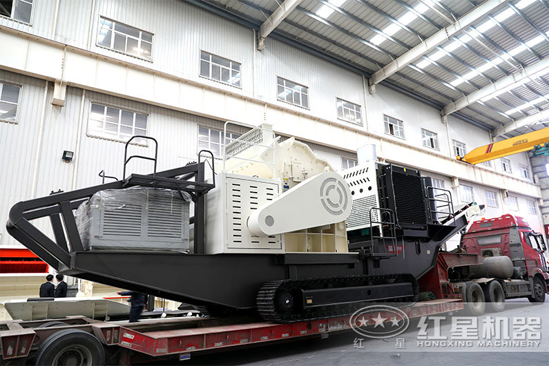 履帶式移動細碎機發(fā)貨