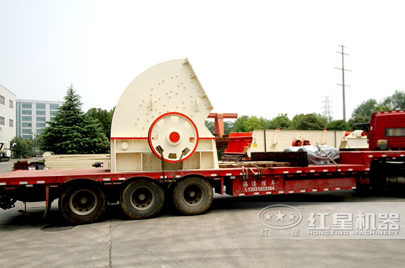時(shí)產(chǎn)300噸砂石加工設(shè)備發(fā)貨