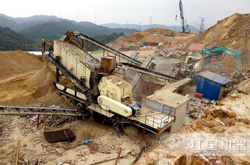 車載移動式制砂機生產(chǎn)現(xiàn)場