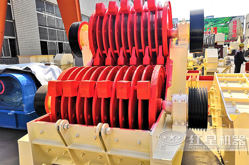 雙級(jí)式破碎機(jī)內(nèi)部結(jié)構(gòu)展示