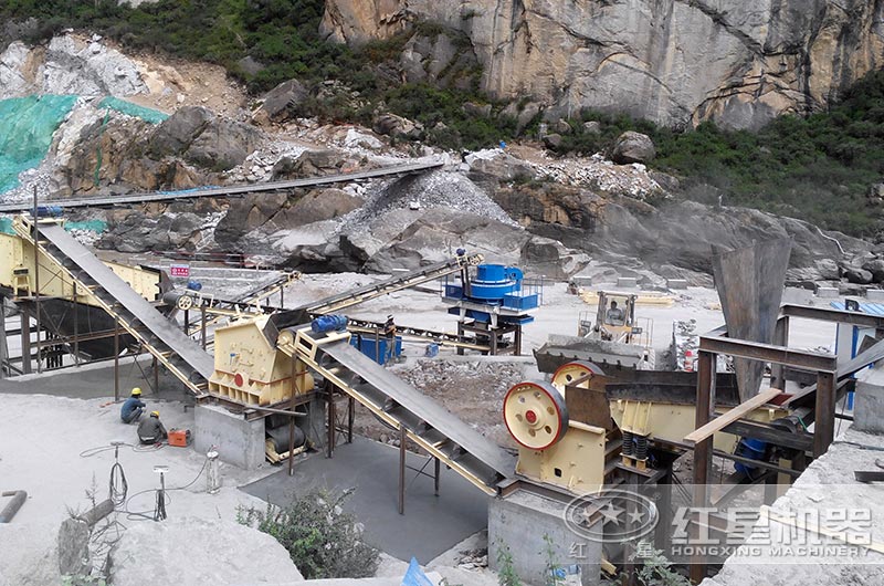 制砂生產(chǎn)現(xiàn)場實景