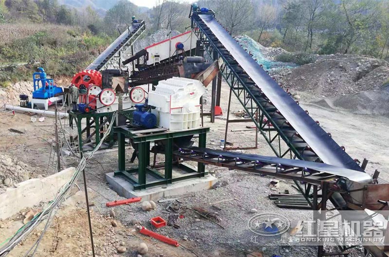 河南林州日產(chǎn)千方碎石生產(chǎn)線現(xiàn)場實拍