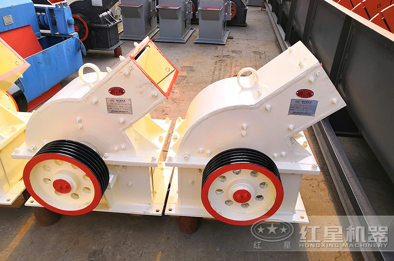 紅星小型錘式破碎機歡迎帶回家