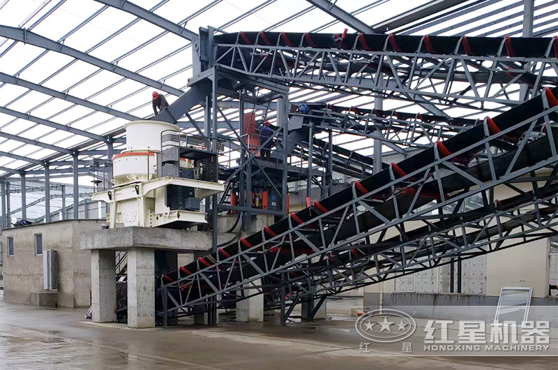 破碎洗沙機(jī)成套設(shè)備作業(yè)現(xiàn)場(chǎng)