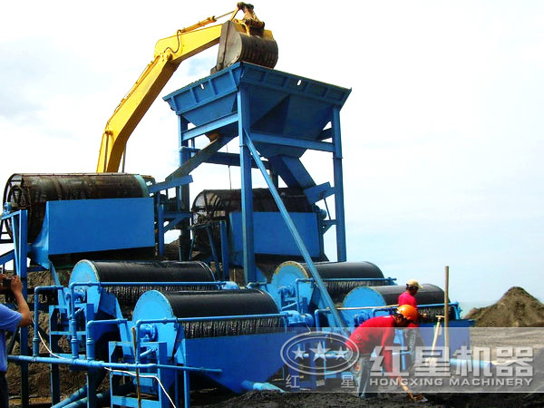 黃鐵礦磁選機(jī)工作現(xiàn)場(chǎng)