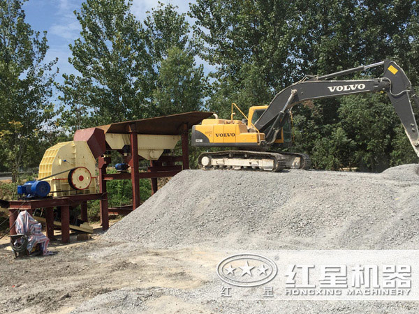 PCZ錘式破碎機(jī)現(xiàn)場(chǎng)圖片